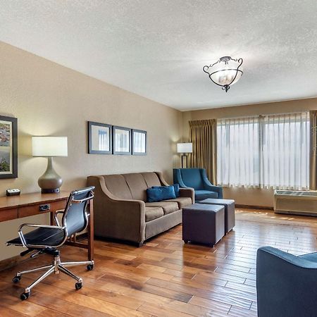 Comfort Inn & Suites Blue Ridge Dış mekan fotoğraf